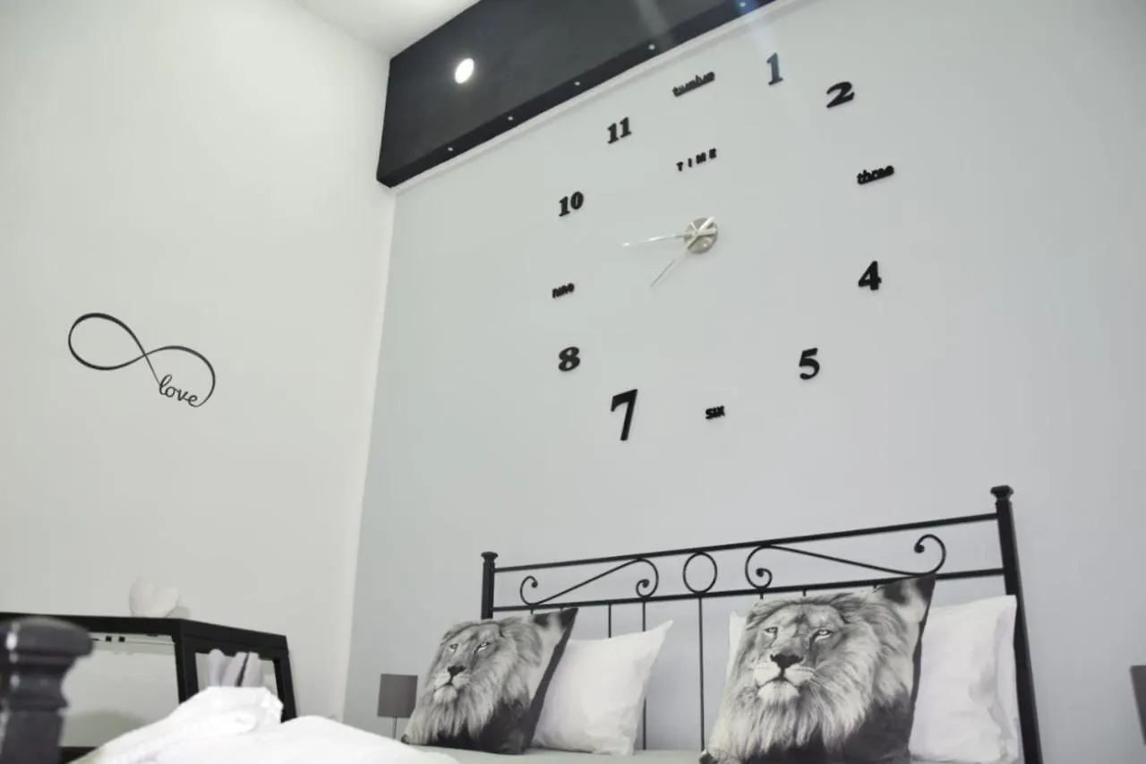 Cassini'S House Apartment Naples 0*,  Italy