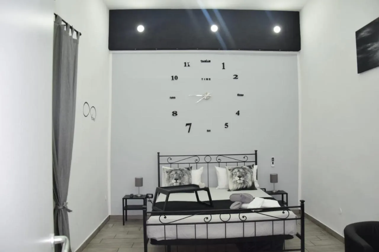 Cassini'S House Apartment Naples Italy